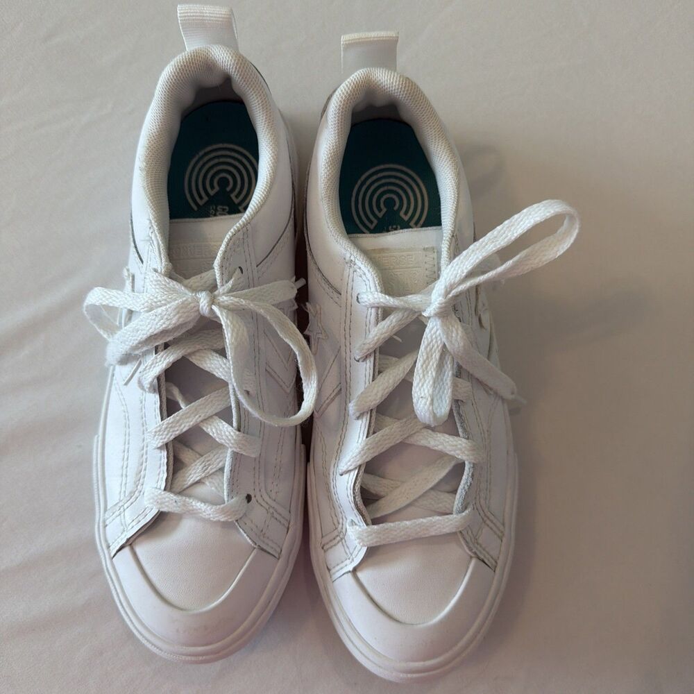 Converse All Star Kids 4.5 White Leather Low Top Sneakers A08749C Lace Up Shoes